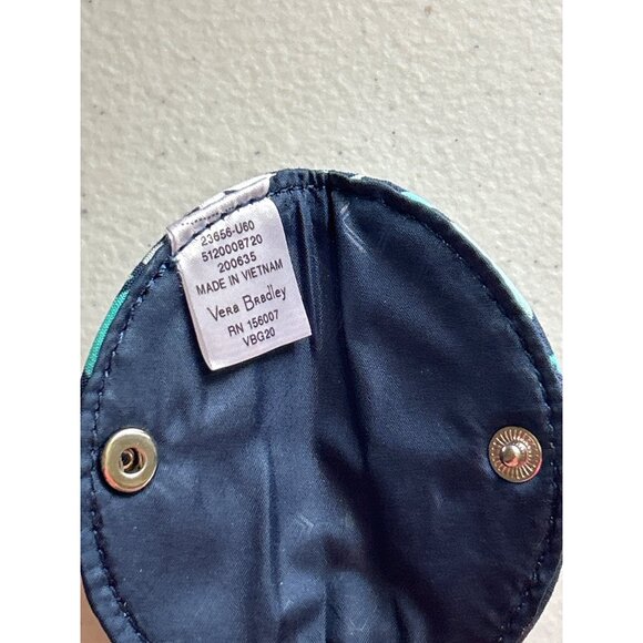 Vera Bradley Cord Keeper Blue Island Medallion Print Snap Closure - Picture 3 of 5